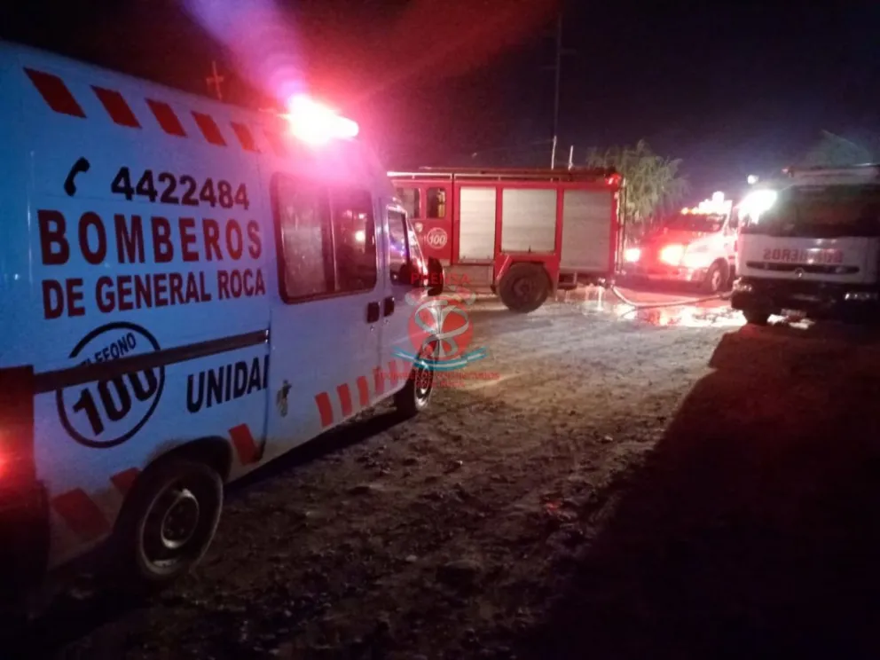 Un voraz incendio redujo a cenizas dos humildes casillas: vecinos piden ayuda a la comunidad