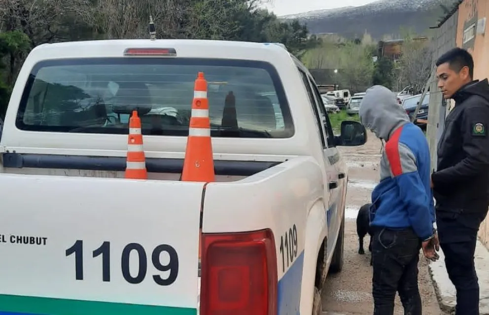 Detuvieron a un joven de 16 años con elementos robados de la vivienda de un policía retirado