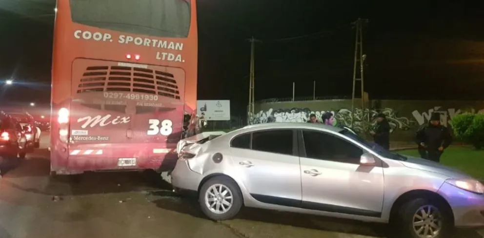 Protagonizó un choque, se negó a realizar el test de alcoholemia y le secuestraron el auto