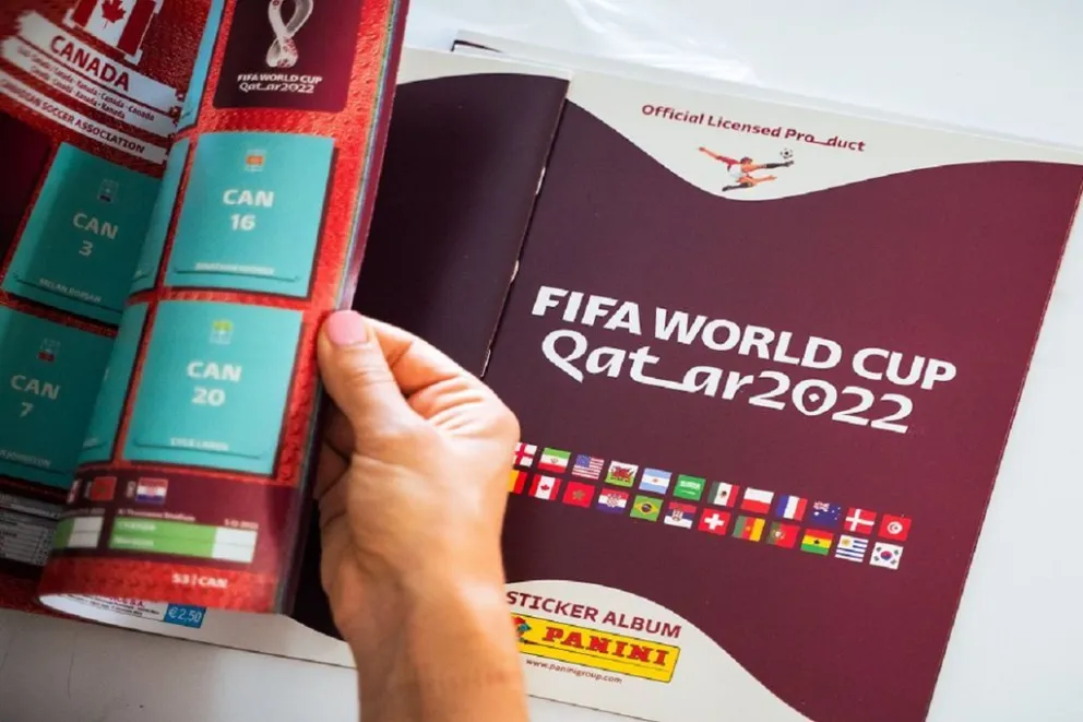 La fiebre por las figus del Mundial llegó a los grupos de compra-venta: ¿a cuánto se consiguen?