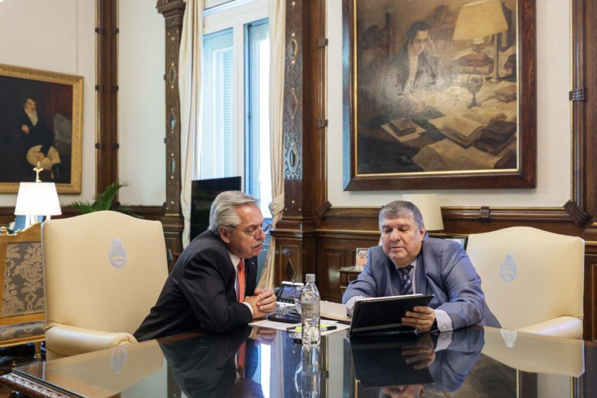 Pese a que Cerruti lo negó, Mayans reveló que el Gobierno avanza en iniciativas contra los discursos de odio