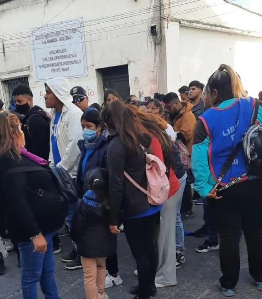 Indignación ante la pésima atención del ANSES: “Uno tiene que mentir para que le atiendan”