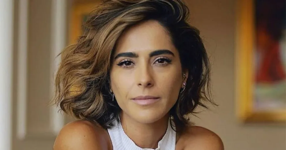 En qué parte del mundo vive Victoria Vanucci y a qué se dedica