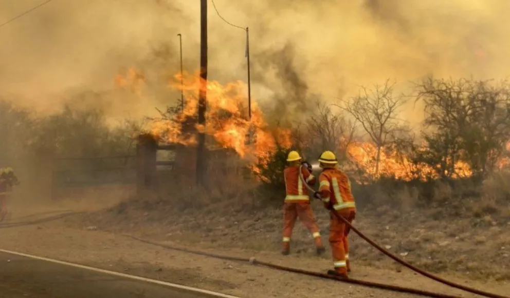 El fuego no de tregua en Córdoba y ofrecen recompensa para dar con el responsable