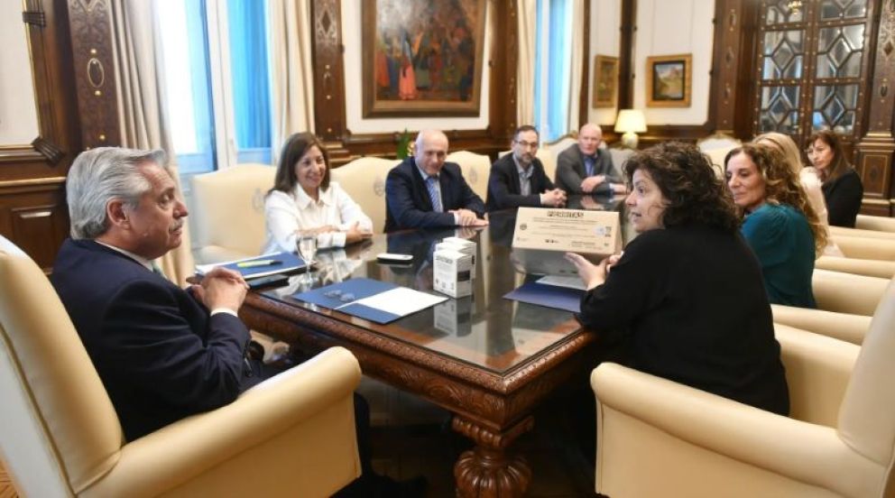 Carreras participó de la presentación oficial del programa Fierritas