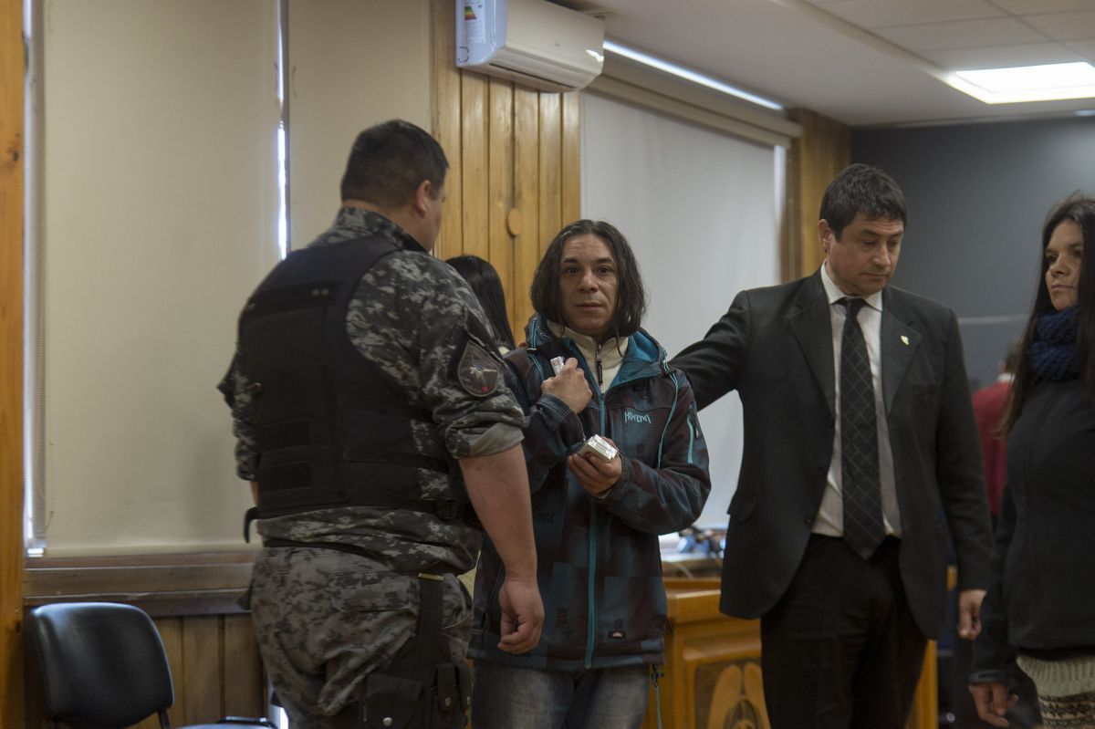 Tres años de prisión por usurpar lotes en la ladera del cerro Otto
