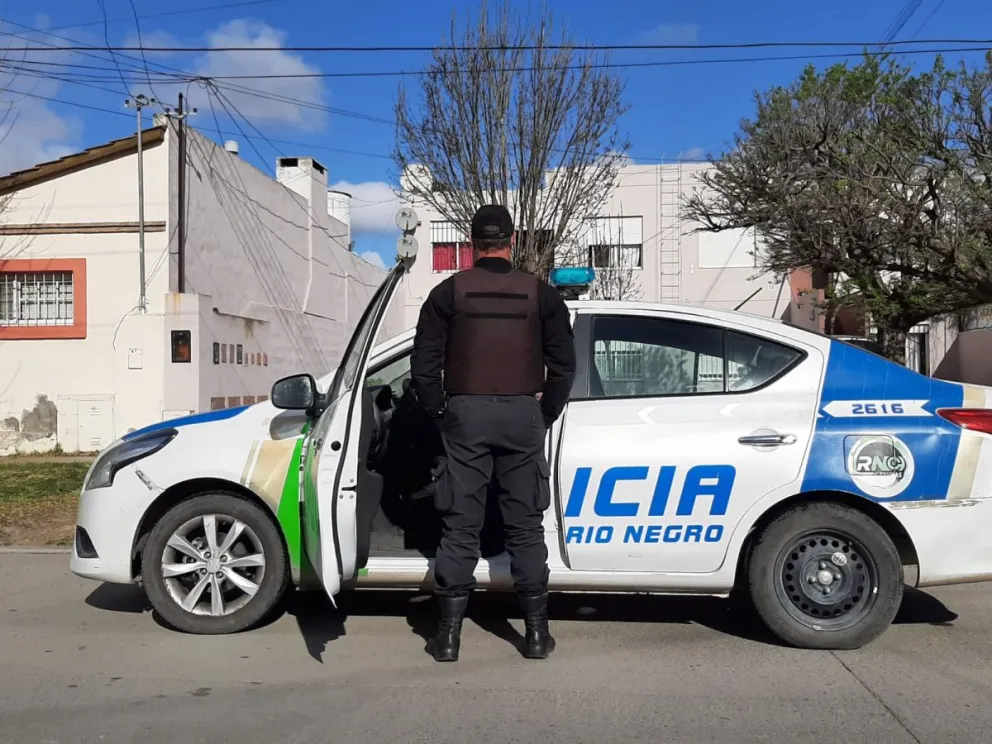 Gravísimo: una mochilera denunció que un sujeto la mantuvo secuestrada