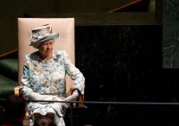 Por el fallecimiento de la Reina Isabel II suspendieron todas las grabaciones de una serie