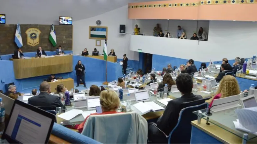 Por séptima vez en el año, los legisladores bajan al recinto