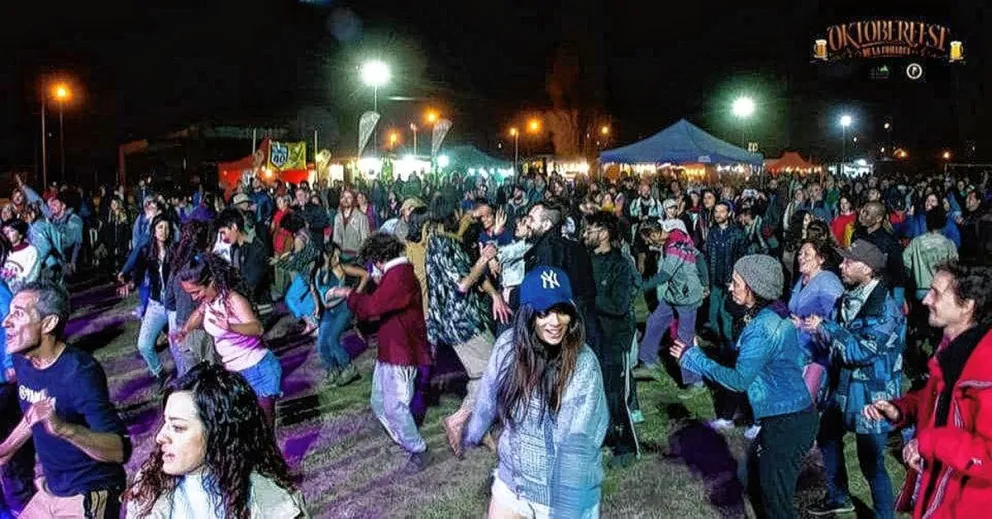 El Hoyo presentó la segunda edición patagónica del Oktoberfest