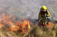 Advierten que comenzó la temporada de mayor riesgo de incendios forestales en la provincia