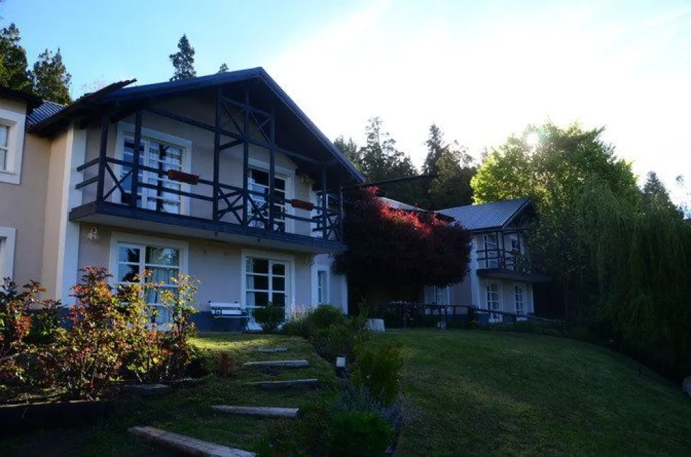 Un complejo de cabañas deberá pagar a la sociedad de artistas e intérpretes