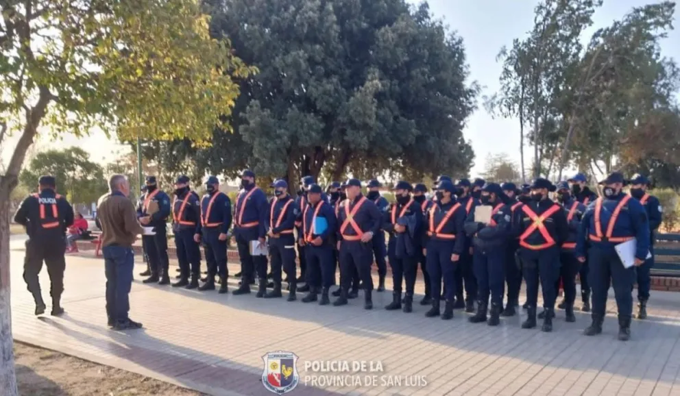 Policías llevaron adelante operativos de prevención en Santa Rosa del Conlara
