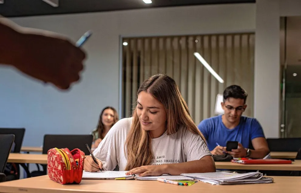 PAE junto al ITBA lanzan una nueva edición de becas para estudiantes de Chubut y Santa Cruz