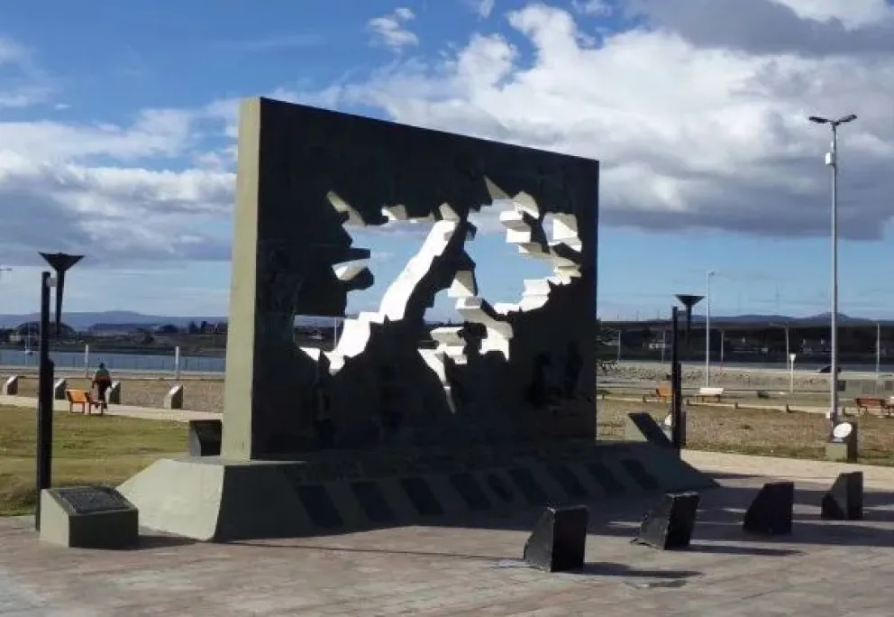 El durísimo comunicado de un grupo de ex combatientes de Malvinas tras la muerte de Isabel II