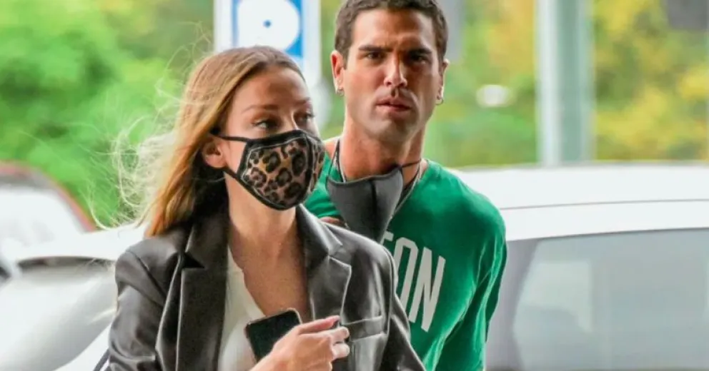 Las soñadas fotos de Nico Furtado y su novia, Ester Expósito, en Egipto