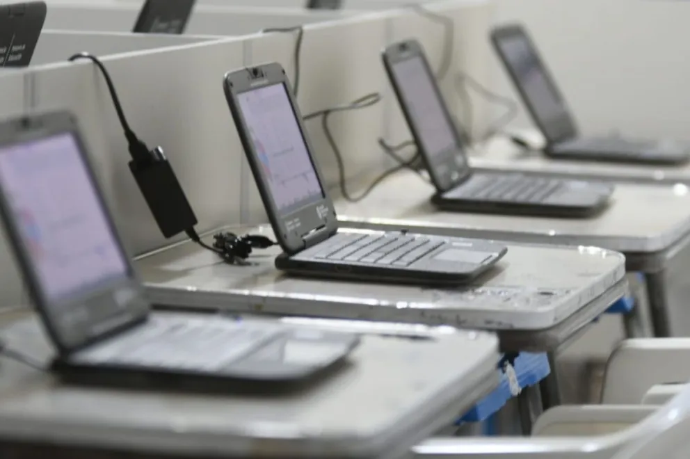 Dos escuelas de Chubut participaron de la evaluación PISA Digital 2022