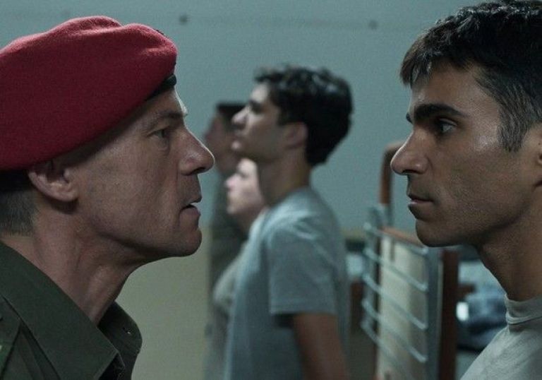 El colombiano Theo Montoya recibe dos premios en Venecia por “Anhell69”