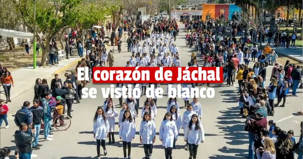 Jáchal festejó el Día del Maestro con su tradicional desfile 