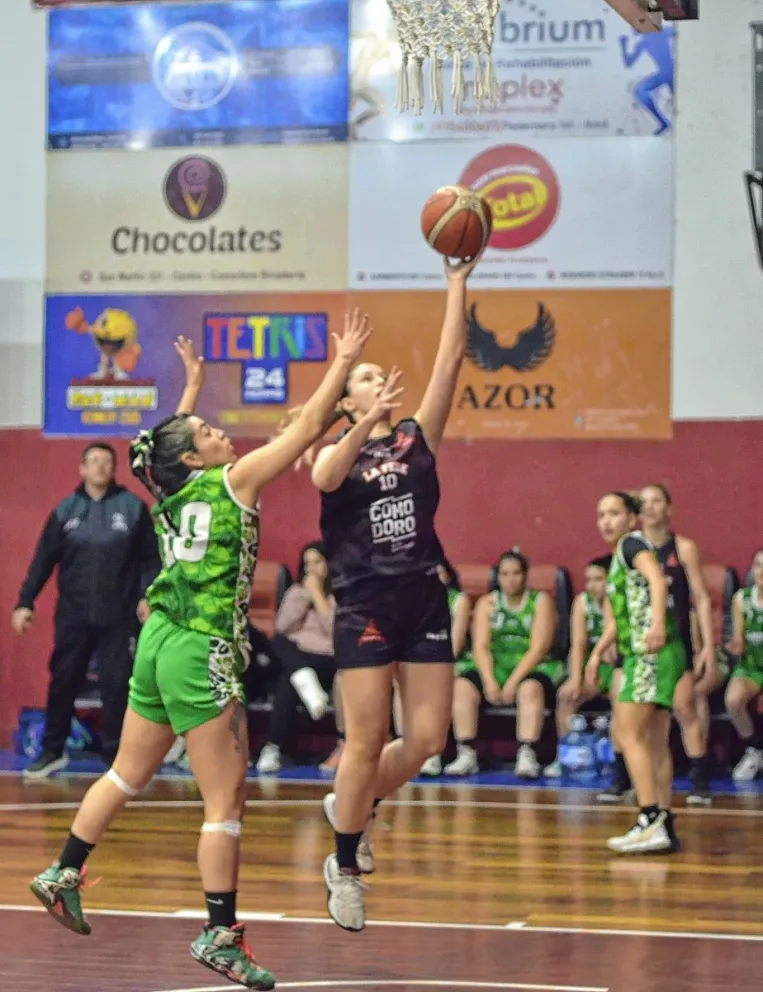 Gimnasia ganó en el Simón y habrá tercera final