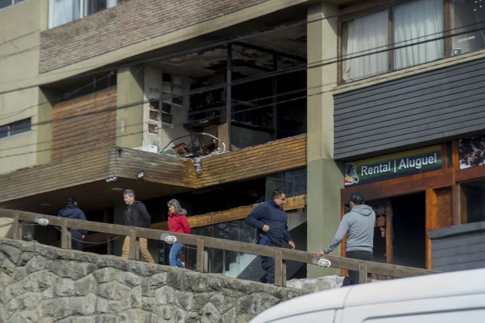 Después del incendio, el drama de buscar un nuevo lugar para vivir