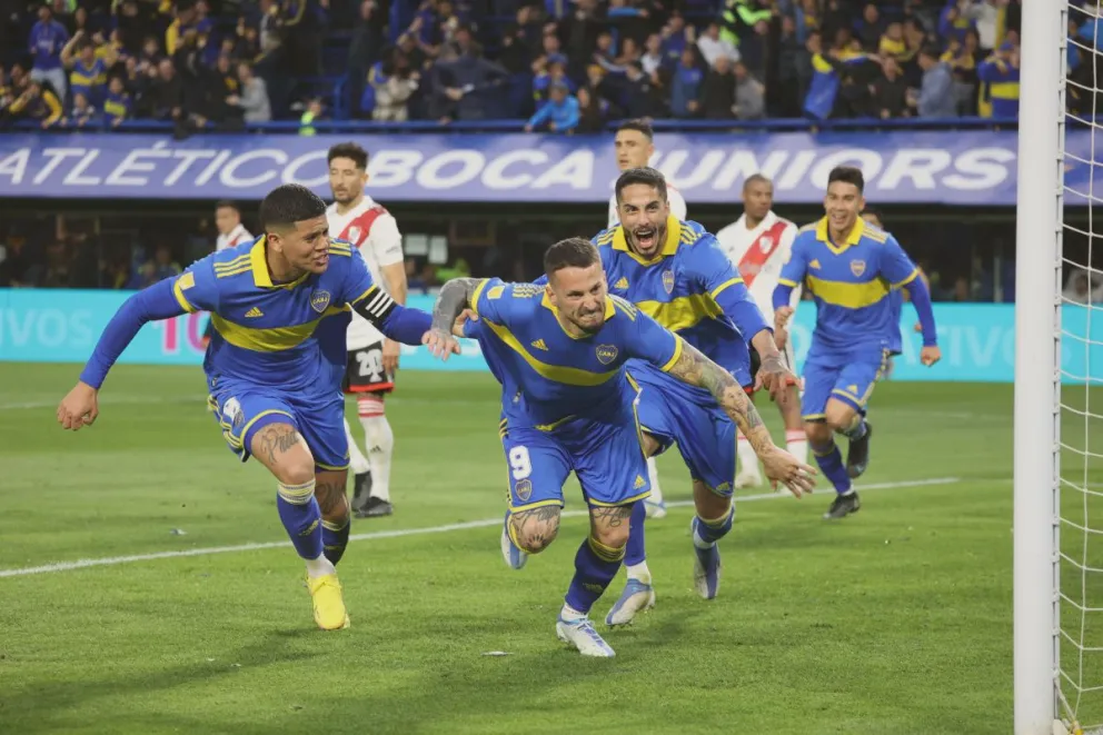Boca logró quedarse con el Superclásico dejando a River con menos posibilidades de competir por la punta