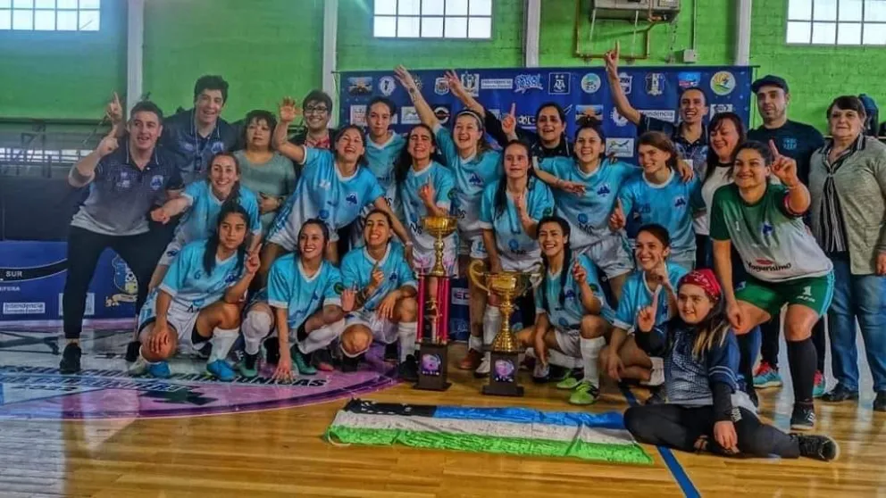 Fueron campeonas invictas las chicas de la selección de Lifuba en Río Turbio 