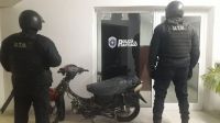 Recuperaron una moto robada en La Banda: era conducida por un menor