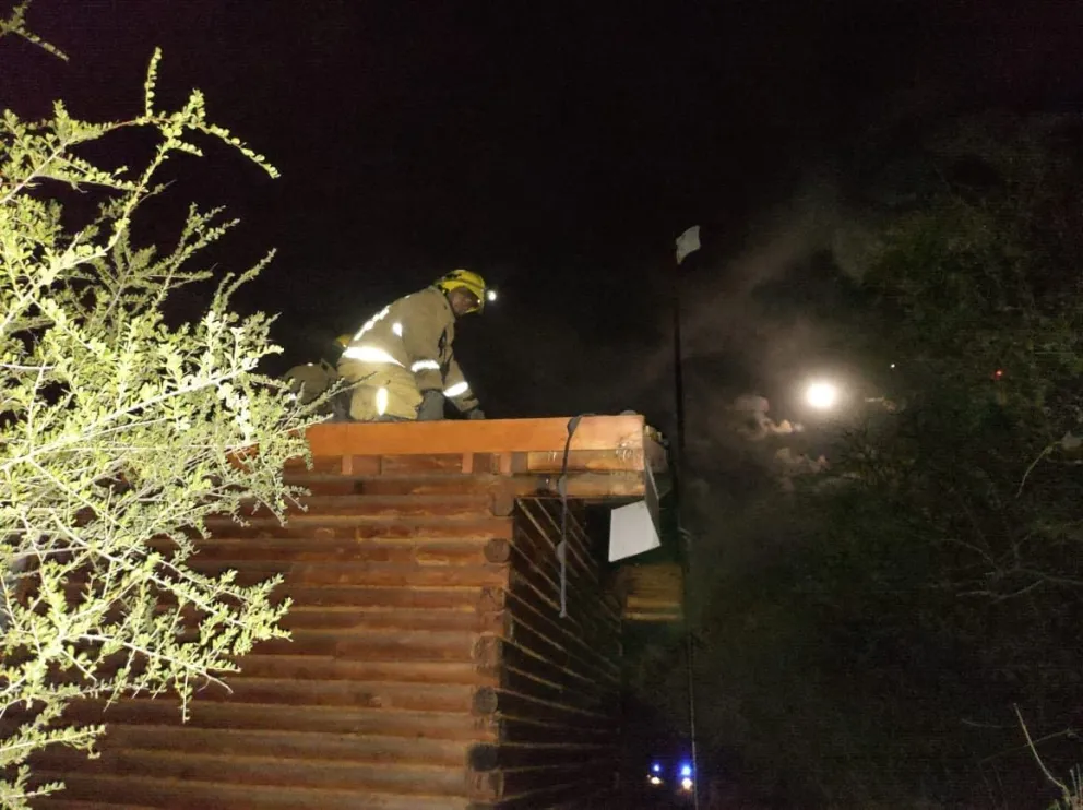 Incendio de vivienda en Carpintería