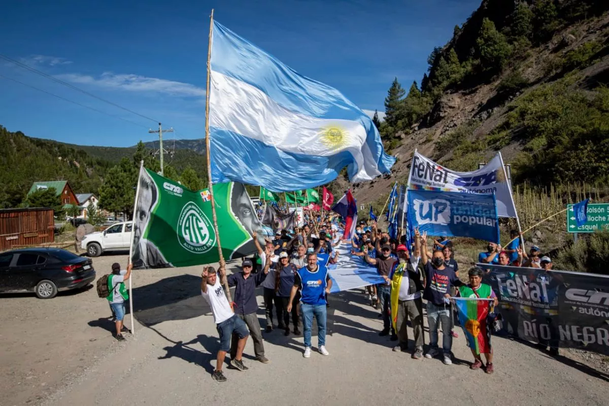 La CTA celebra el fallo que ratifica la apertura del acceso a Lago Escondido y lo considera un triunfo del pueblo