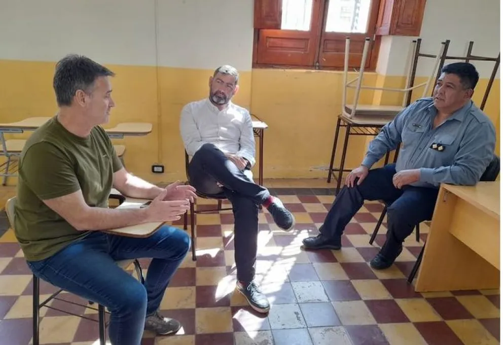 La UNRN y la Policía de Viedma analizan alternativas de seguridad para la Manzana Histórica 