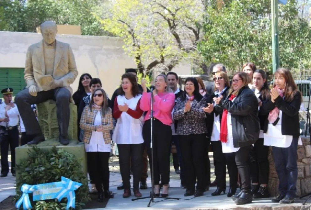 En la “cuna de maestros”, San Luis rindió homenaje a sus docentes