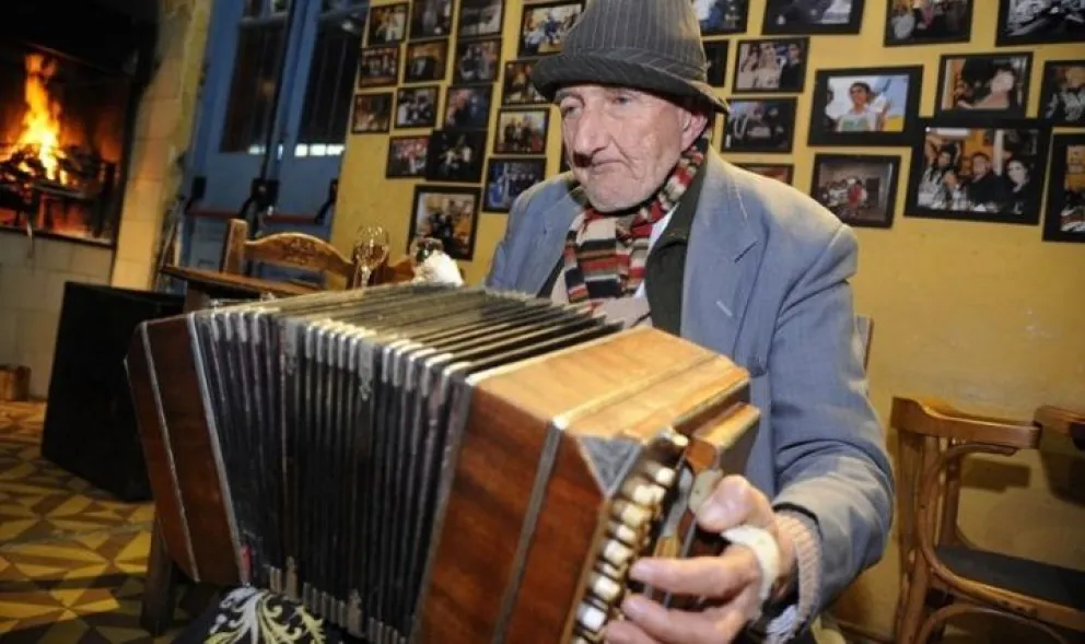 Dolor en la Comarca: A los 80 años de edad falleció Roberto “Pichuco” Scorolli 