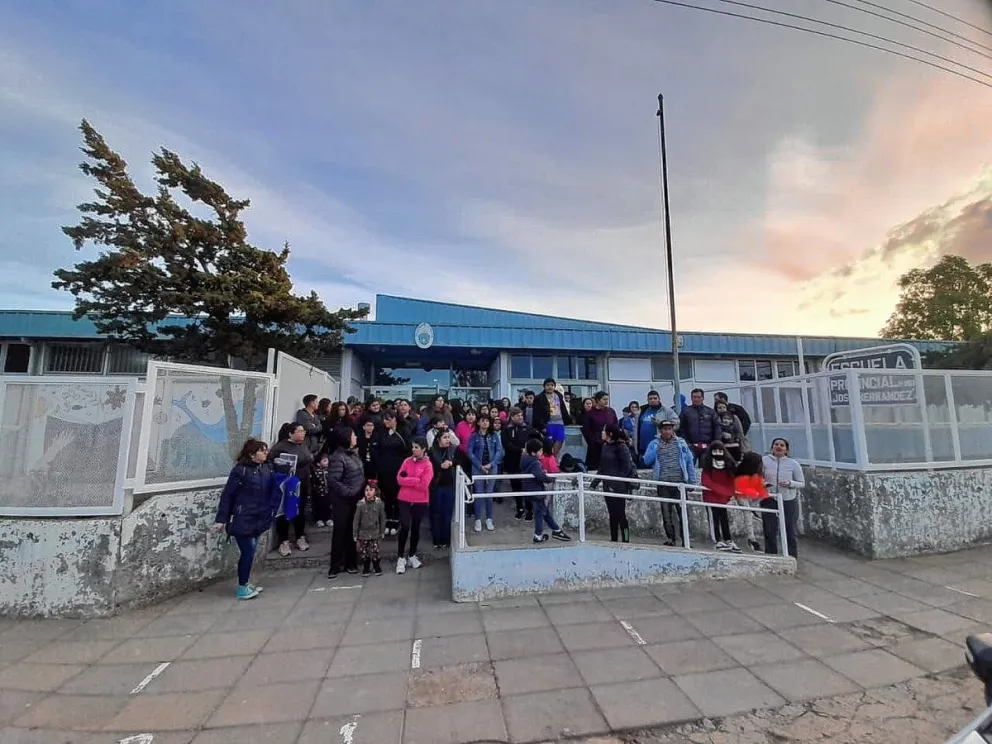 Padres de la Escuela Nº 161 reclaman por las condiciones edilicias del establecimiento