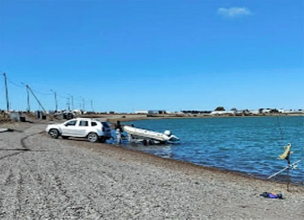 Un perro pitbull le mordió una pierna a una nena de 2 años que quiso acariciarlo