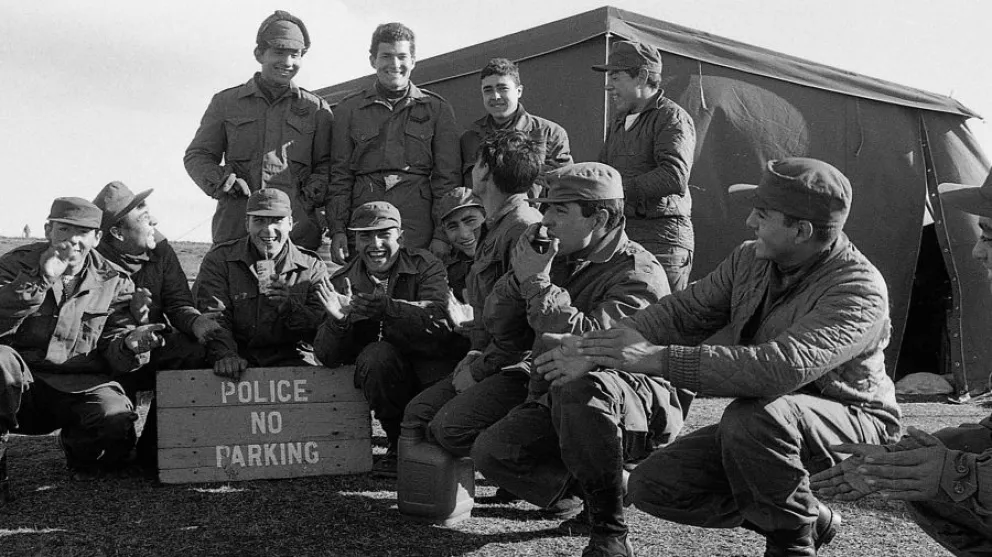 Llegarán a Bariloche las fotos de la Guerra de Malvinas ocultas por 40 años
