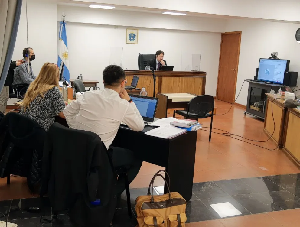 Juicio contra un sargento ayudante del Ejército por amenazas contra dos exsoldadas voluntarias