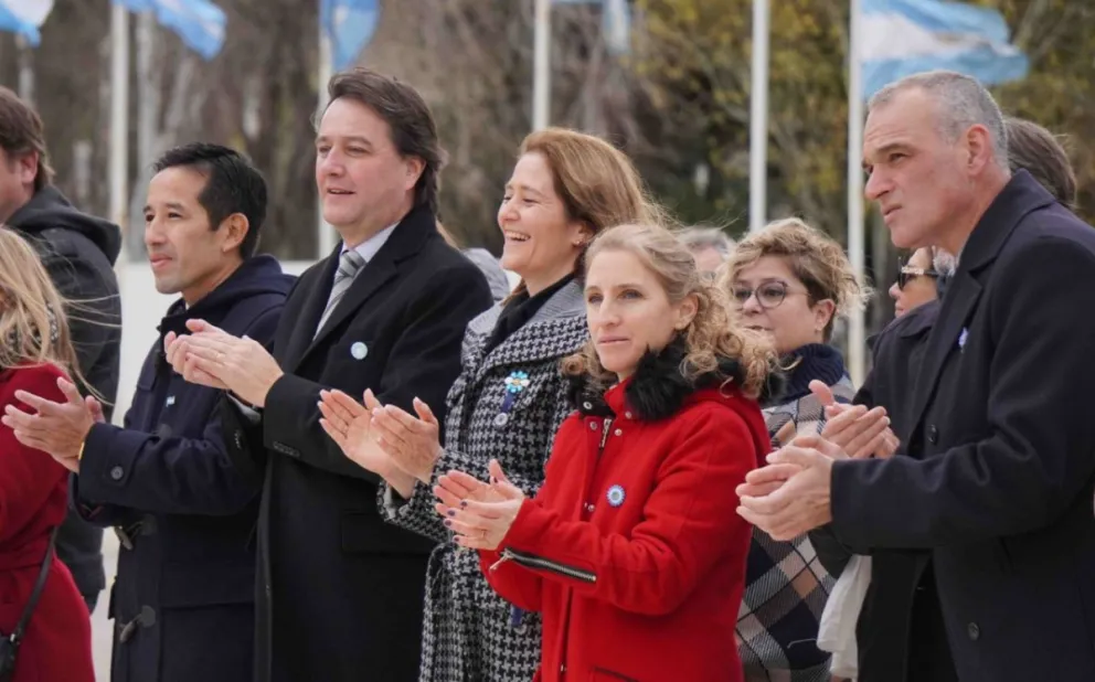 Rada Tilly conmemoró un nuevo aniversario de la independencia 