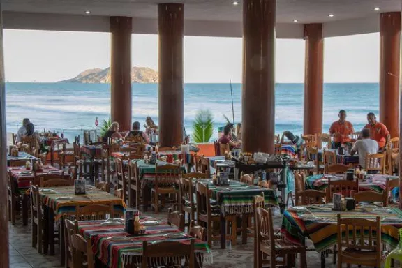Restaurantes que debes visitar si viajas a Mazatlán | Tus Buenas Noticias