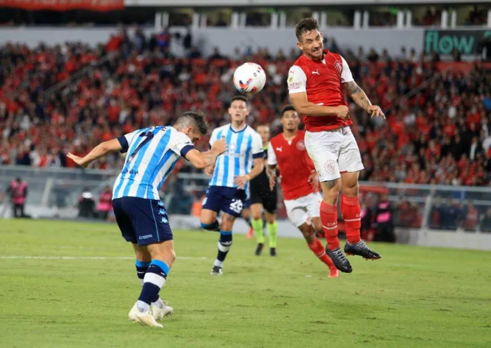 Con realidades opuestas, Racing e Independiente se enfrentan en un nuevo clásico de Avellaneda