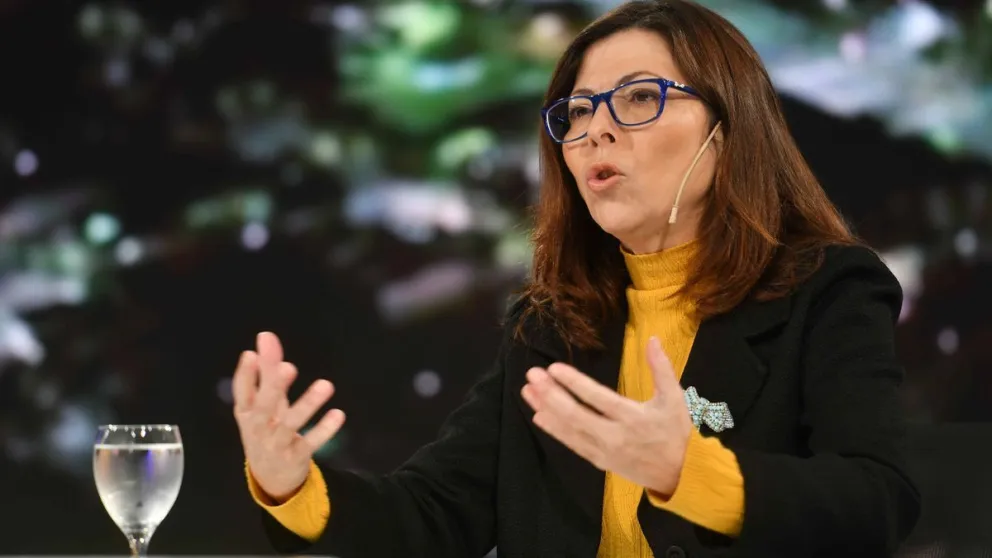 Tras un fin de semana de reuniones, Batakis anunciará las primeras medidas económicas hoy lunes