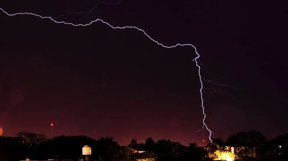 Anuncian tormentas fuertes para la madrugada de este viernes 