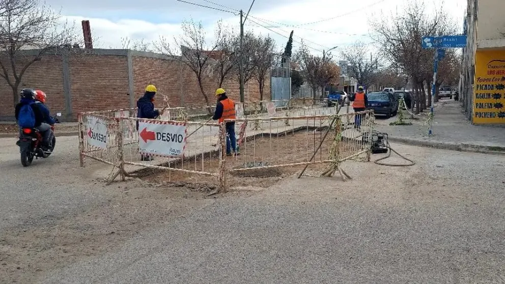 ¡Buenas noticias! Terminó uno de los recambios cloacales en la ciudad