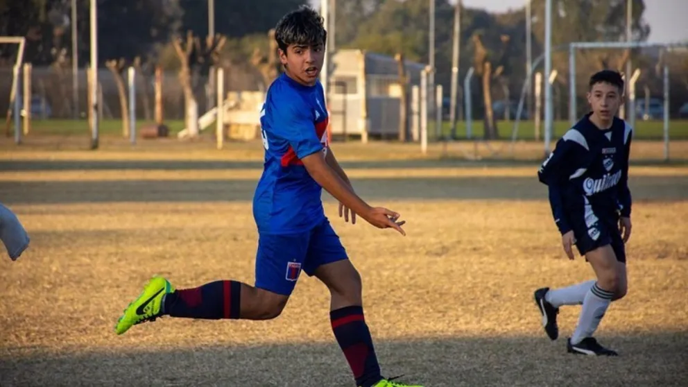 Con el sello del Kun y Diego: el video del golazo de Benjamín Agüero para Tigre