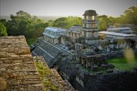 INAH encontró impresionantes entierros humanos en Palenque, donde cruza la ruta del Tren Maya