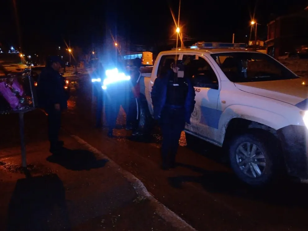 Caminaba por barrio San Martín y tenía pedido de captura