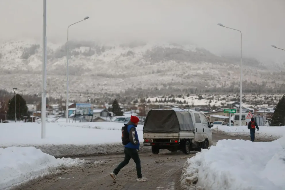 Así están los barrios altos de Bariloche ante una nueva nevada 