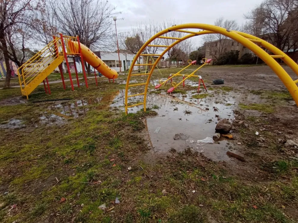 Problemática de agua en el barrio Guido: “No queremos parches, queremos soluciones”