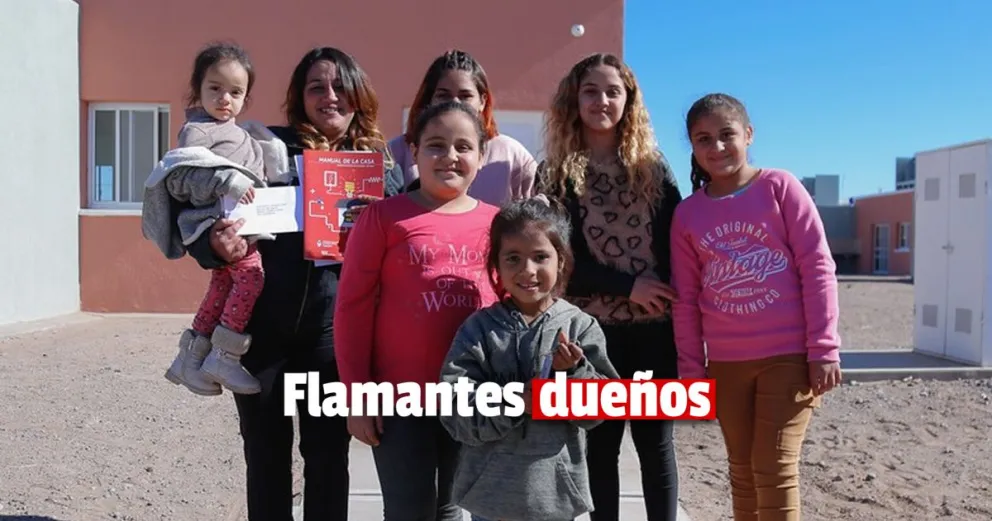 Más de 40 familias sanjuaninas recibieron la llave de su nueva casa 
