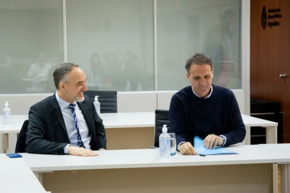 Doñate e intendentes de distintos signos políticos se reunieron con el titular de Obras Públicas